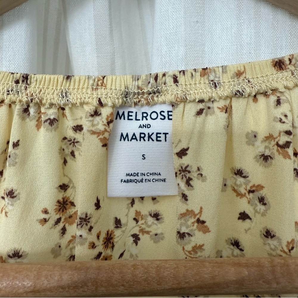 NWT☀️Melrose & Market Woven Peplum Button Up & Tie Front Top Yellow Ditsy Floral - Picture 3 of 6
